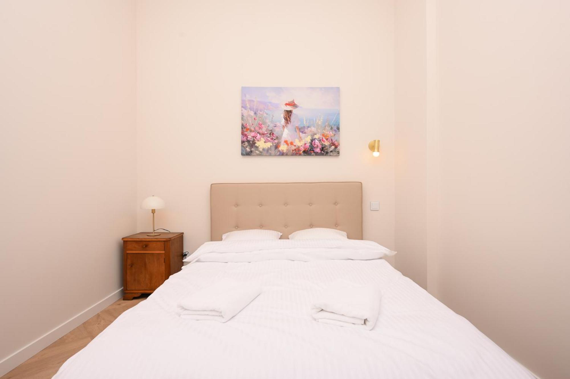 Rentplanet - Studio Plac Matejki Краків Екстер'єр фото